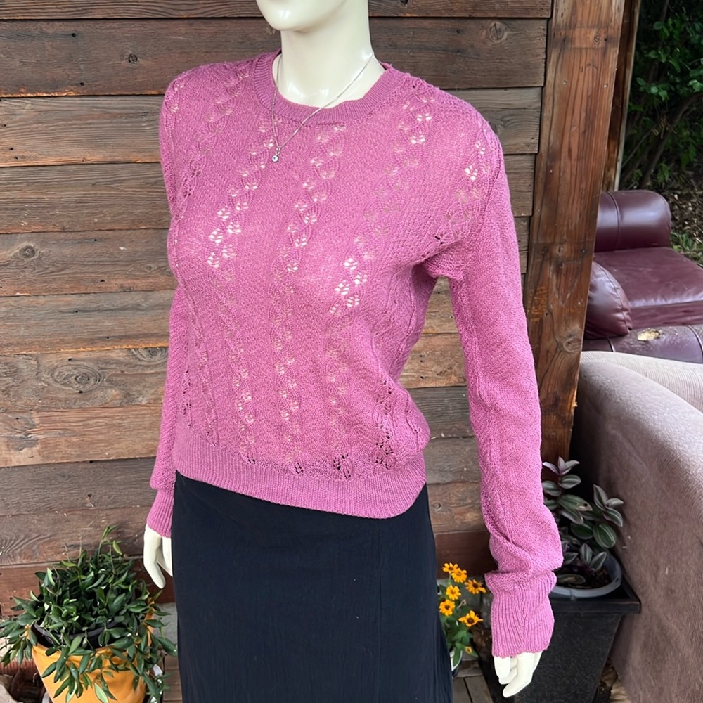 It’s pure Gould knit pullover vintage